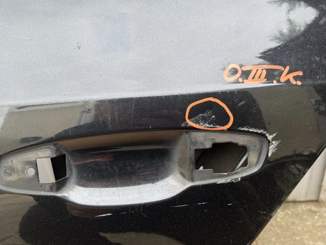 bontott SKODA OCTAVIA III Bal hátsó Ajtó (Üres lemez)