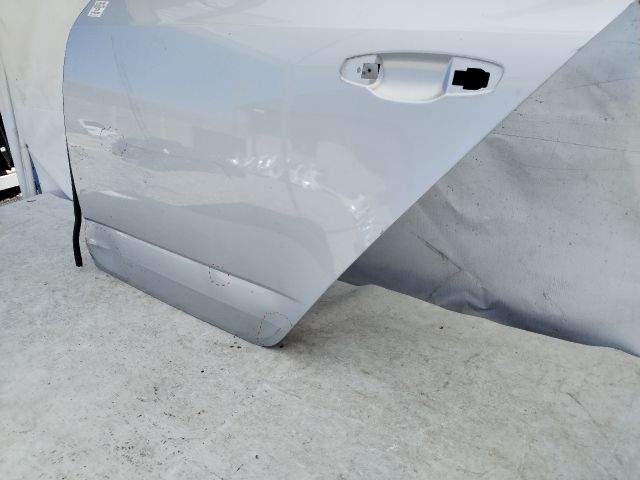 bontott SKODA OCTAVIA III Bal hátsó Ajtó (Üres lemez)