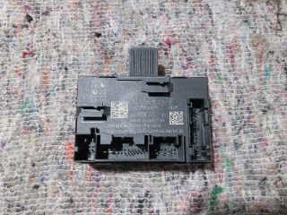 bontott SKODA OCTAVIA III Bal hátsó Ajtó Vezérlőegység