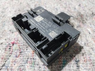 bontott SKODA OCTAVIA III Bal hátsó Ajtó Vezérlőegység