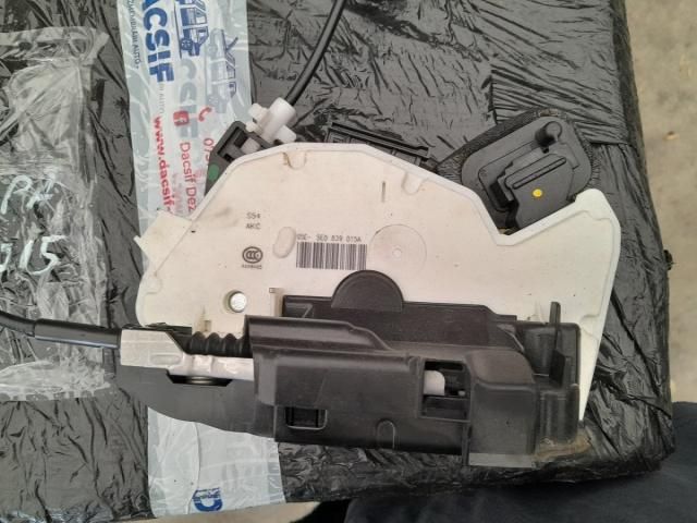 bontott SKODA OCTAVIA III Bal hátsó Ajtózár