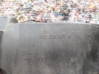 bontott SKODA OCTAVIA III Bal hátsó Alsó Zsanér