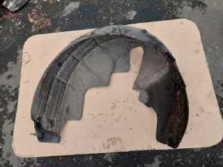 bontott SKODA OCTAVIA III Bal hátsó Dobbetét (Kerékjárati, Műanyag)