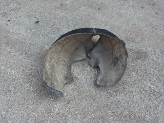 bontott SKODA OCTAVIA III Bal hátsó Dobbetét (Kerékjárati, Műanyag)