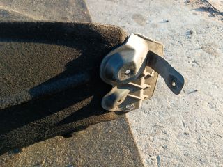 bontott SKODA OCTAVIA III Bal hátsó Dobbetét (Kerékjárati, Műanyag)