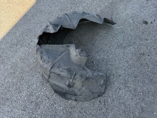 bontott SKODA OCTAVIA III Bal hátsó Dobbetét (Kerékjárati, Műanyag)