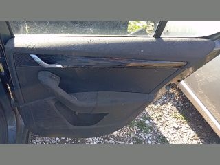 bontott SKODA OCTAVIA III Bal hátsó Fejtámla