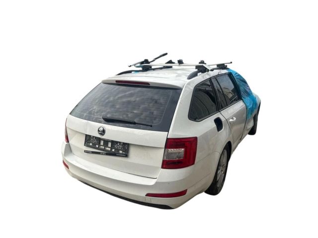 bontott SKODA OCTAVIA III Bal hátsó Fixüveg (Ajtóban)