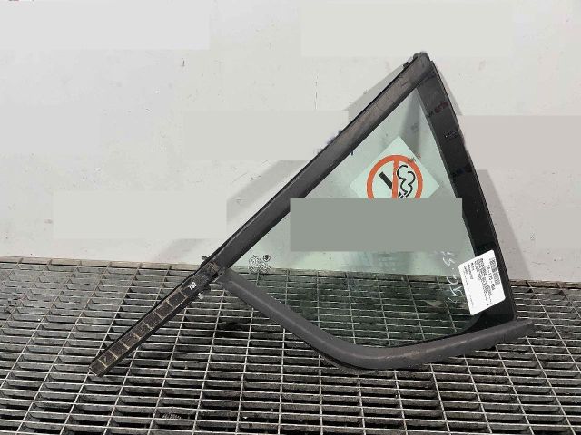 bontott SKODA OCTAVIA III Bal hátsó Fixüveg (Ajtóban)