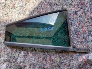 bontott SKODA OCTAVIA III Bal hátsó Fixüveg (Ajtóban)