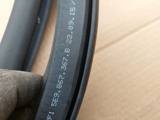 bontott SKODA OCTAVIA III Bal hátsó Gumikéder