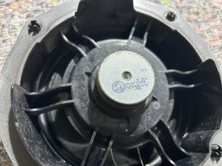 bontott SKODA OCTAVIA III Bal hátsó Hangszóró