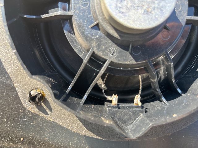 bontott SKODA OCTAVIA III Bal hátsó Hangszóró