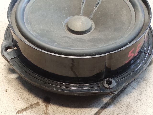 bontott SKODA OCTAVIA III Bal hátsó Hangszóró