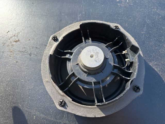 bontott SKODA OCTAVIA III Bal hátsó Hangszóró