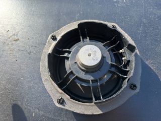 bontott SKODA OCTAVIA III Bal hátsó Hangszóró