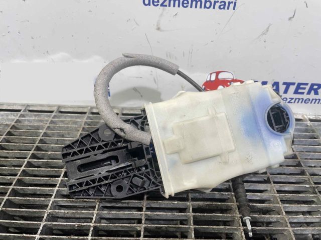 bontott SKODA OCTAVIA III Bal hátsó Külső Kilincs