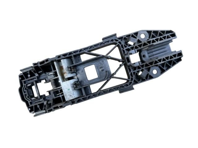 bontott SKODA OCTAVIA III Bal hátsó Külső Kilincsfészek