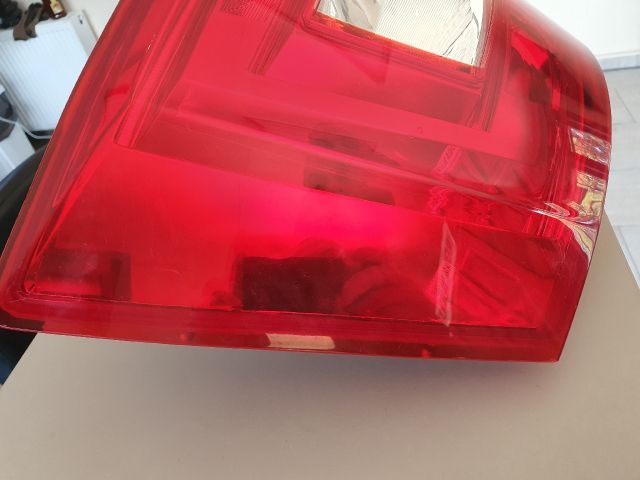 bontott SKODA OCTAVIA III Bal Hátsó Lámpa
