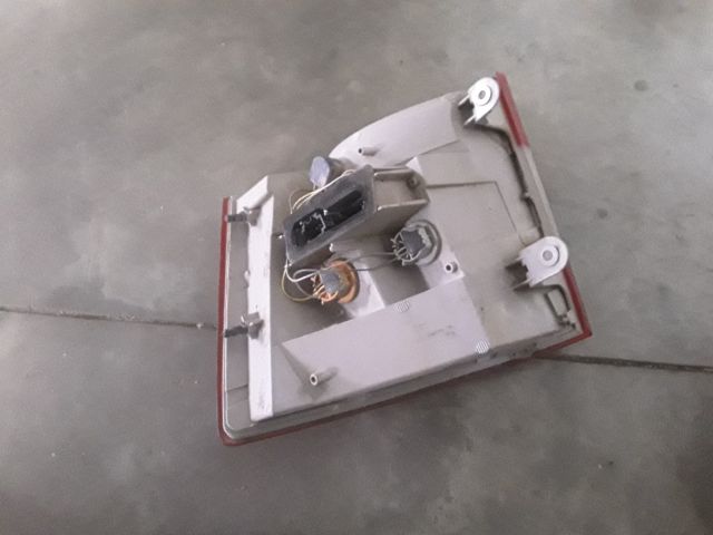 bontott SKODA OCTAVIA III Bal Hátsó Lámpa