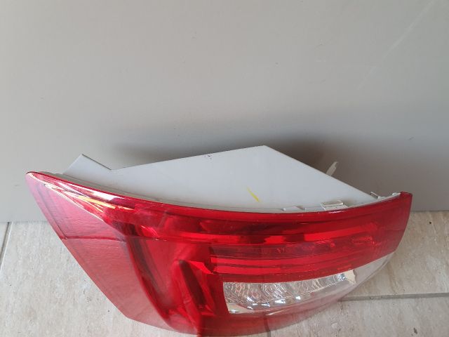 bontott SKODA OCTAVIA III Bal Hátsó Lámpa