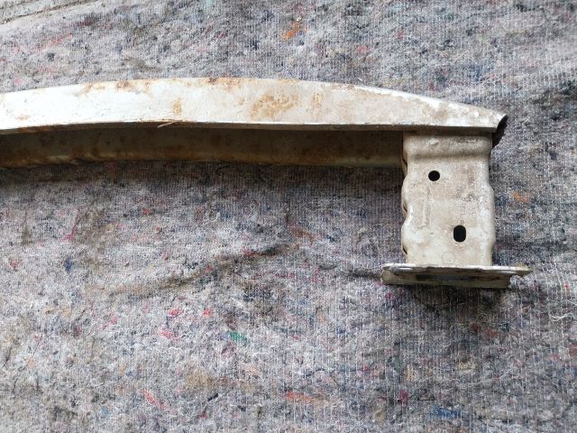 bontott SKODA OCTAVIA III Bal hátsó Lökhárító Merevítő (Fém)