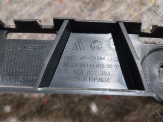 bontott SKODA OCTAVIA III Bal hátsó Lökhárító Tartó (Műanyag)