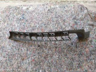 bontott SKODA OCTAVIA III Bal hátsó Lökhárító Tartó (Műanyag)