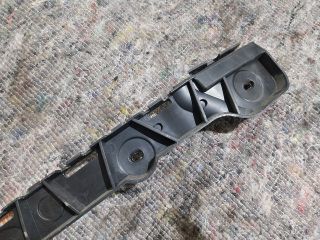 bontott SKODA OCTAVIA III Bal hátsó Lökhárító Tartó (Műanyag)