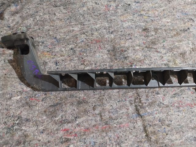 bontott SKODA OCTAVIA III Bal hátsó Oldal Lökhárító Tartó (Műanyag)