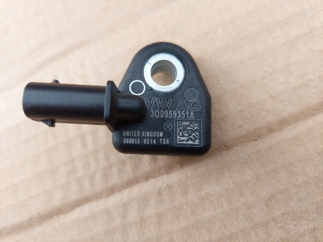 bontott SKODA OCTAVIA III Bal hátsó Oldal Ütközés Érzékelő