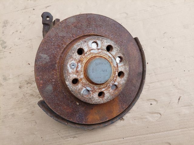 bontott SKODA OCTAVIA III Bal hátsó Tengelycsonk