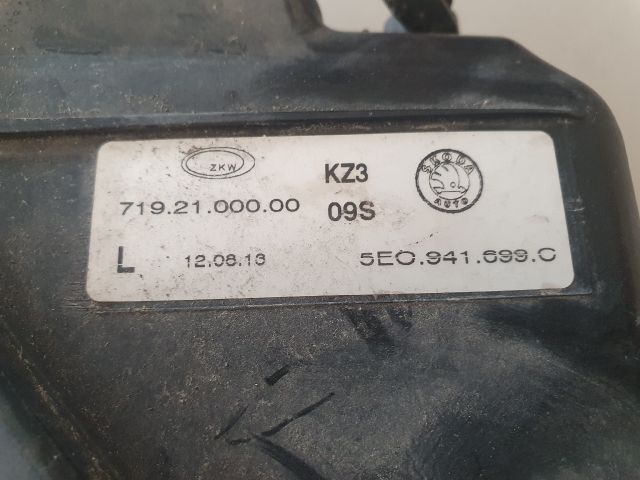 bontott SKODA OCTAVIA III Bal Ködfényszóró