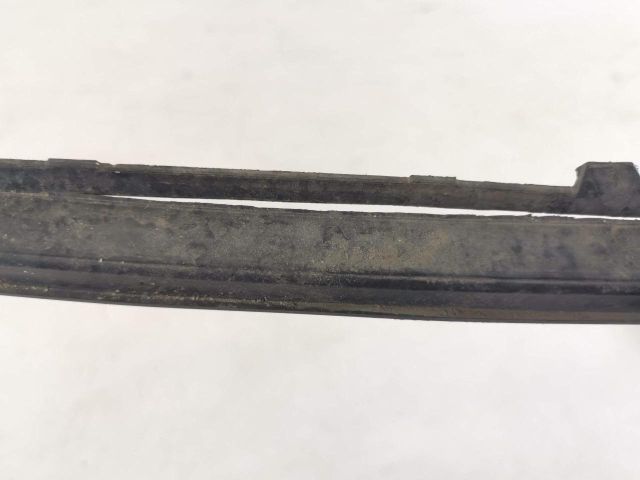 bontott SKODA OCTAVIA III Bal Ködzárófény Keret