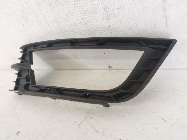 bontott SKODA OCTAVIA III Bal Ködzárófény Keret