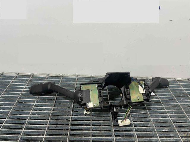 bontott SKODA OCTAVIA III Bal Kormánykapcsoló Irányjelző