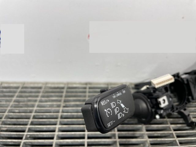 bontott SKODA OCTAVIA III Bal Kormánykapcsoló Irányjelző