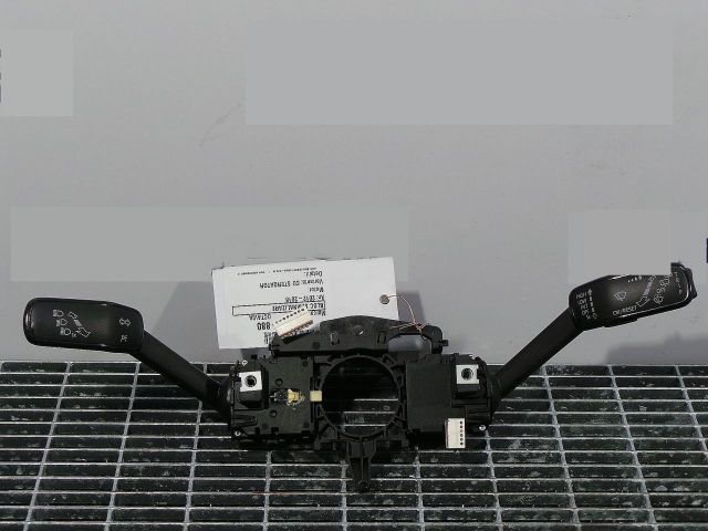 bontott SKODA OCTAVIA III Bal Kormánykapcsoló Irányjelző