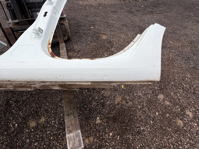 bontott SKODA OCTAVIA III Bal Küszöb