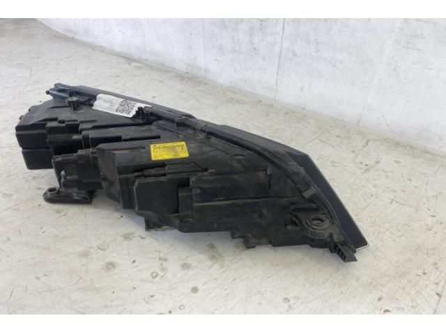 bontott SKODA OCTAVIA III Bal Ledes Fényszóró