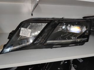 bontott SKODA OCTAVIA III Bal Ledes Fényszóró
