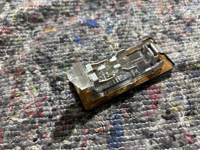 bontott SKODA OCTAVIA III Bal Rendszámtábla Világítás