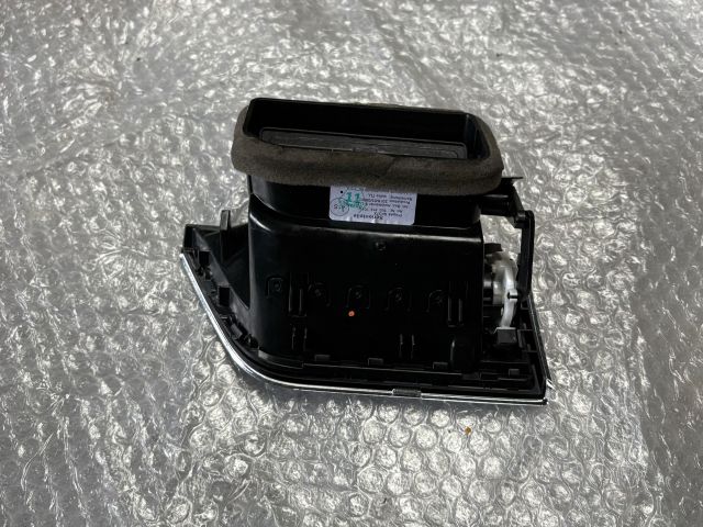 bontott SKODA OCTAVIA III Bal Szellőző