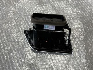 bontott SKODA OCTAVIA III Bal Szellőző