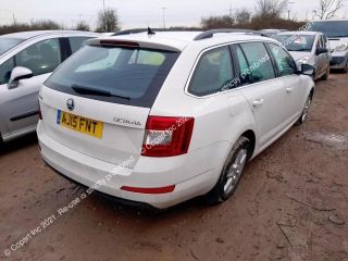 bontott SKODA OCTAVIA III Bal Térdlégzsák