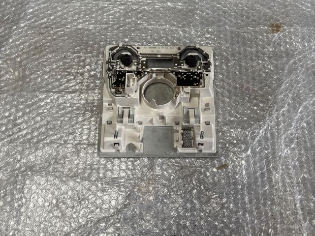 bontott SKODA OCTAVIA III Beltér Világítás Első