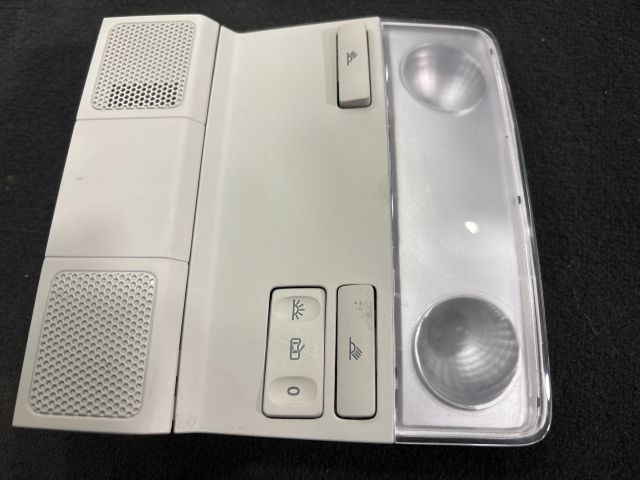 bontott SKODA OCTAVIA III Beltér Világítás Első