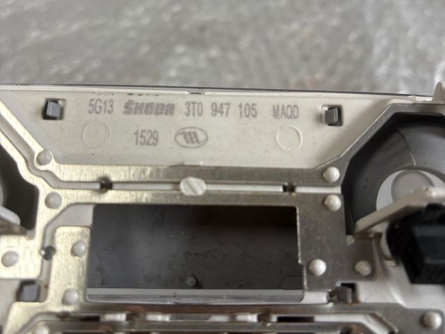 bontott SKODA OCTAVIA III Beltér Világítás Első