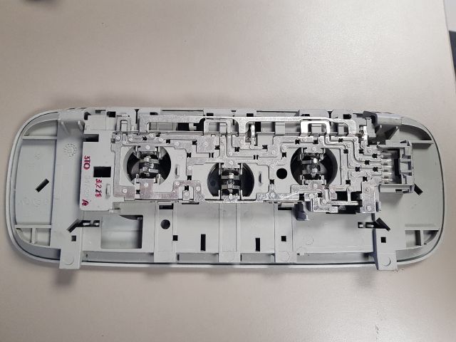 bontott SKODA OCTAVIA III Beltér Világítás Hátsó