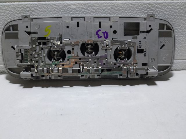 bontott SKODA OCTAVIA III Beltér Világítás Hátsó